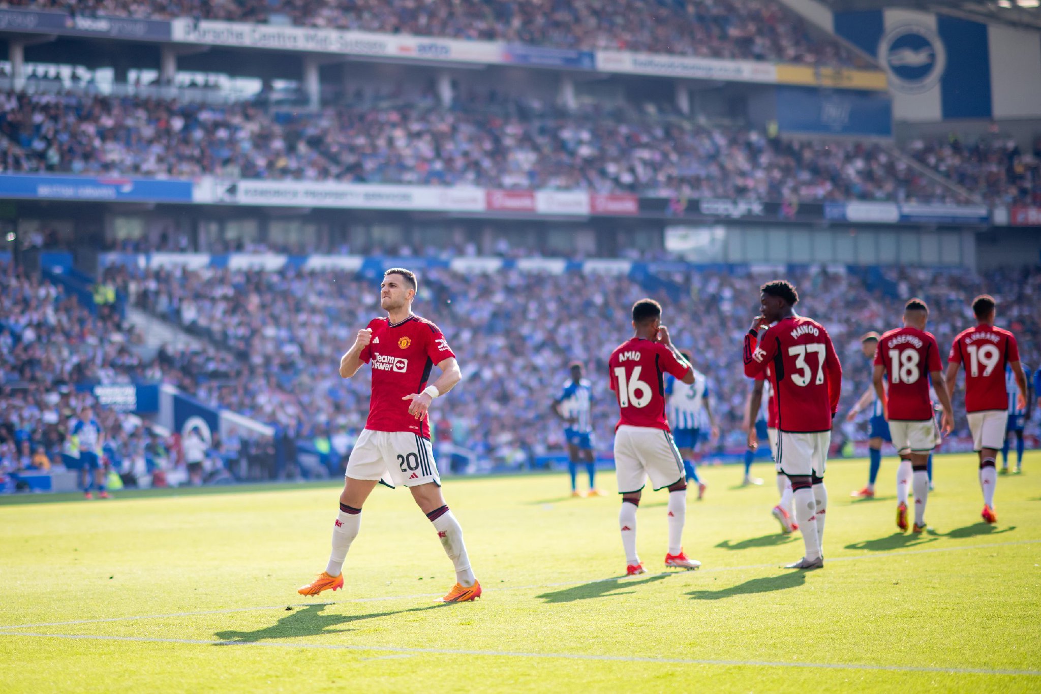 大個子面前 大個子面前